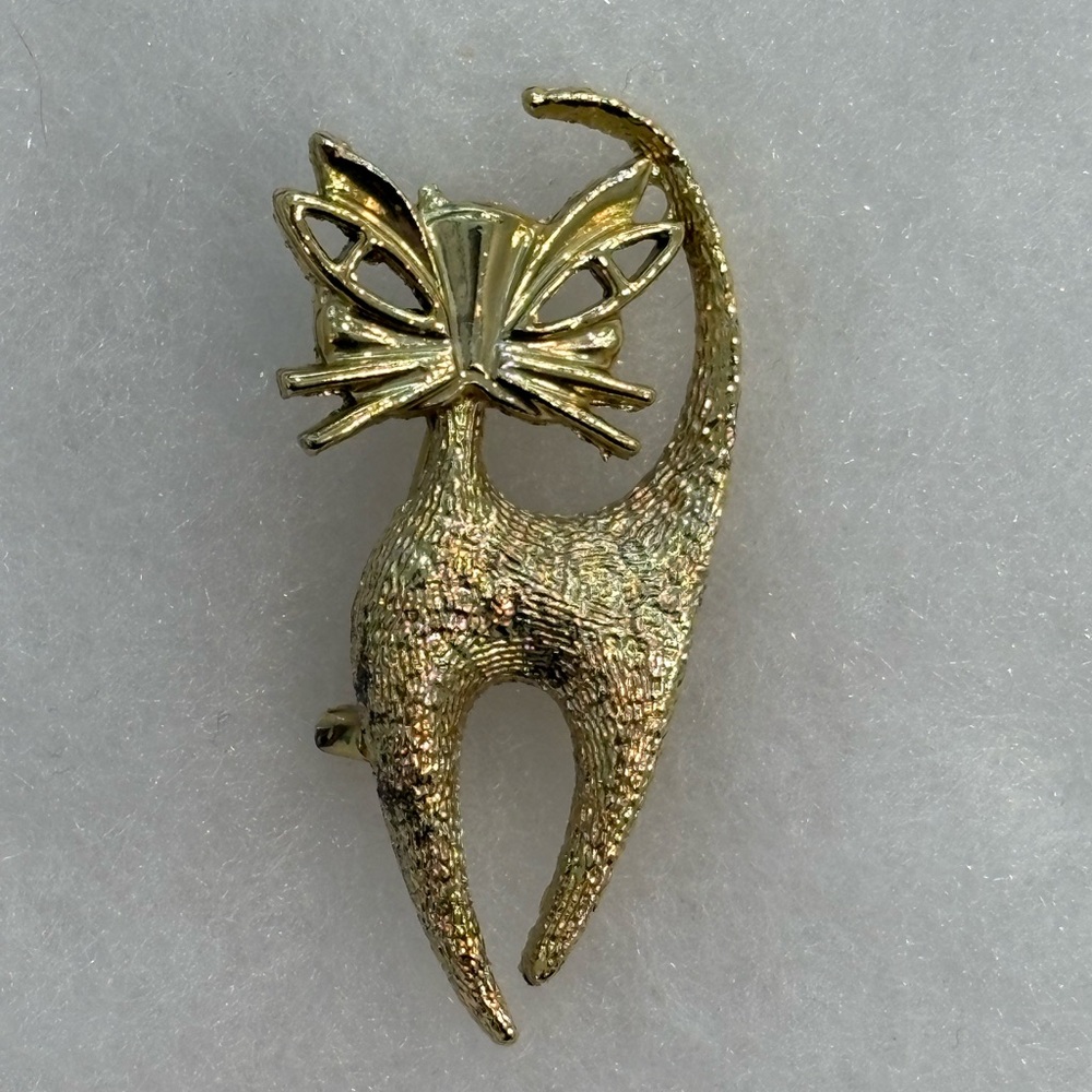 Cat Brooch Gold Tone Big Eyes Brushed Metal Preowned - Picture 2 of 4